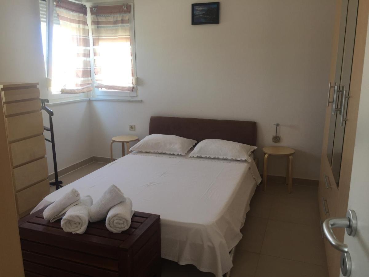 Apartment Vjera 푸나트 외부 사진