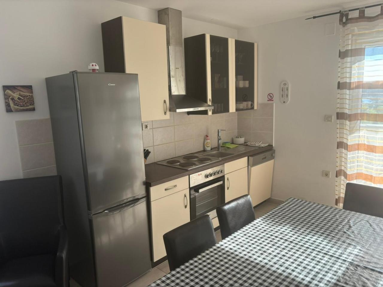 Apartment Vjera 푸나트 외부 사진